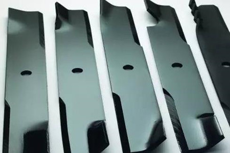 買(mǎi)割草機(jī)刀片要注意什么問(wèn)題？材質(zhì)要選對(duì)！