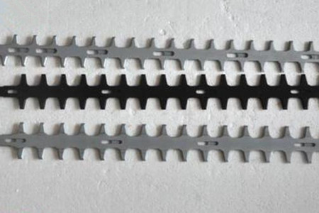 綠籬機刀片怎么打磨？方法竟如此簡單！