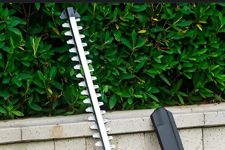 電動(dòng)綠籬機(jī)刀片技術(shù)參數(shù)怎么選擇？