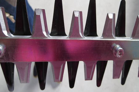 綠籬機(jī)刀片發(fā)貨前，廠家要做哪些準(zhǔn)備工作？